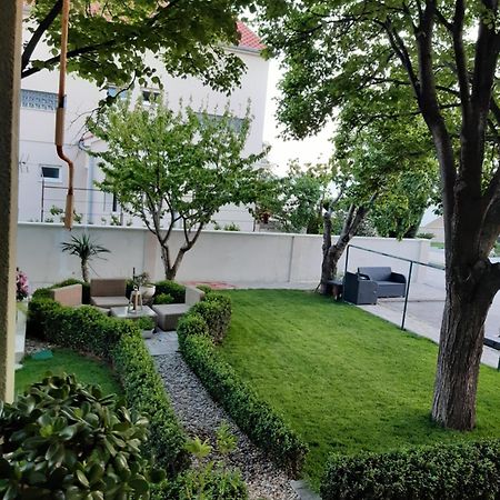 Apartman Barbir Sukosan Bagian luar foto