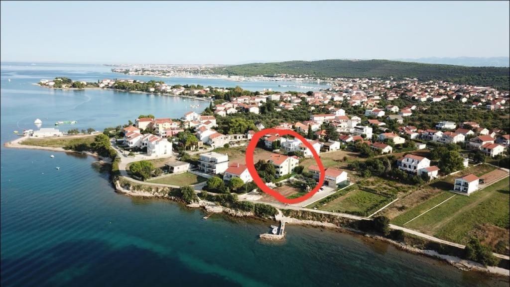 Apartman Barbir Sukosan Bagian luar foto