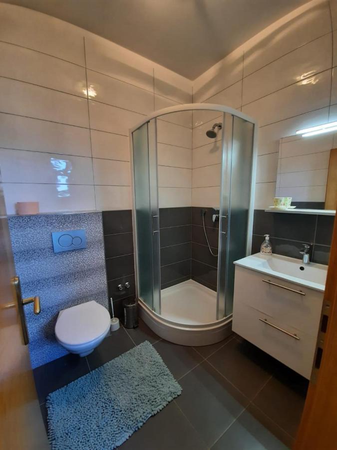 Apartman Barbir Sukosan Bagian luar foto